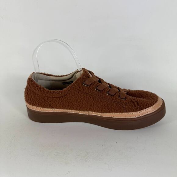 Revitalign Malibu Morgan Running Sneakers Womens 9.5 Brown Suede Lace Up Low Top - Picture 3 of 10
